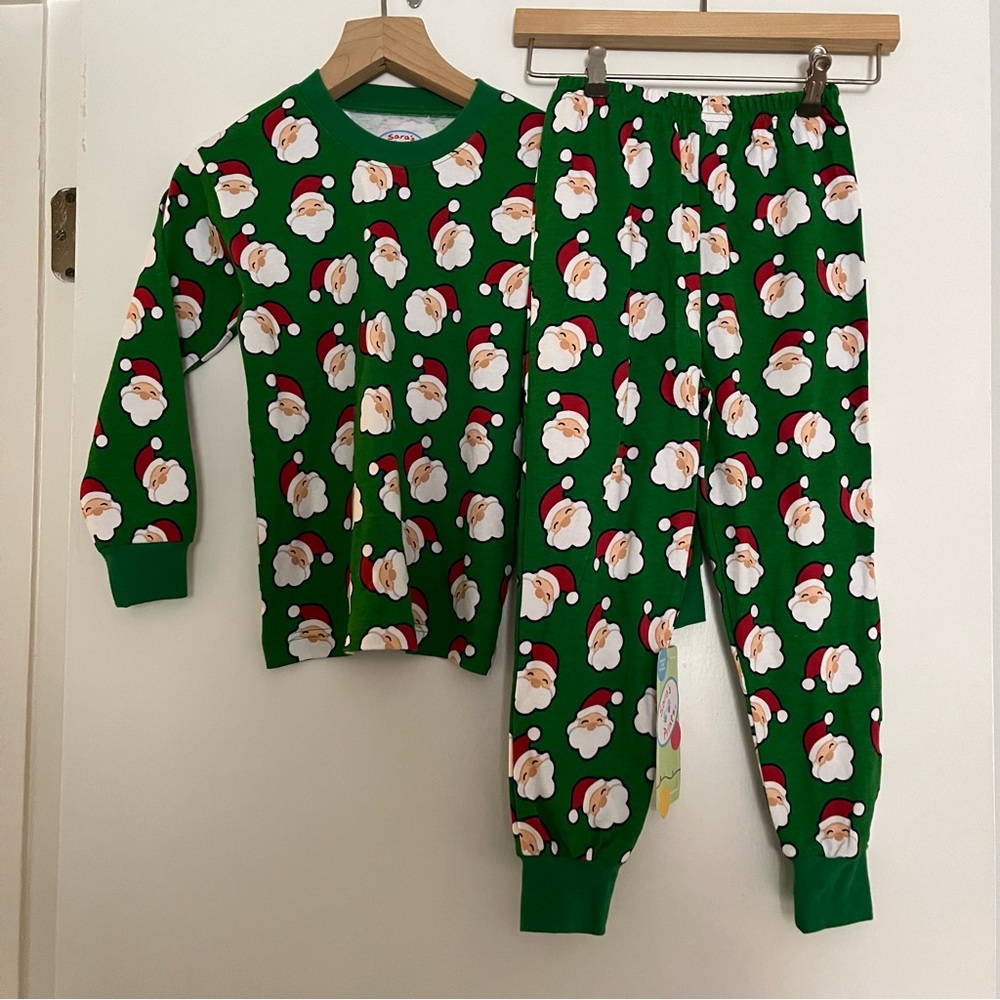 Sara's Prints boys pajamas Christmas Santa Size 5 NWT